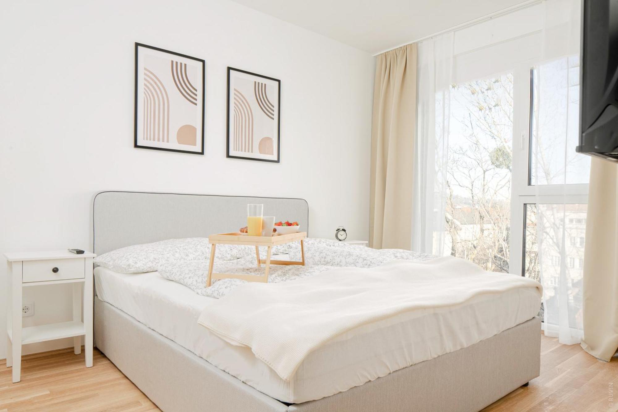 Whats-App Self-Check-In - Apartment Am Hauptbahnhof Štýrský Hradec Exteriér fotografie